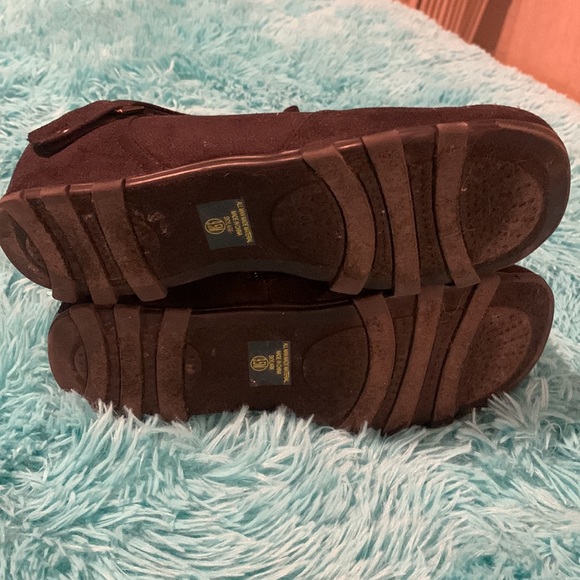 Like new Unr8ed skylark black boots - Picture 5 of 7